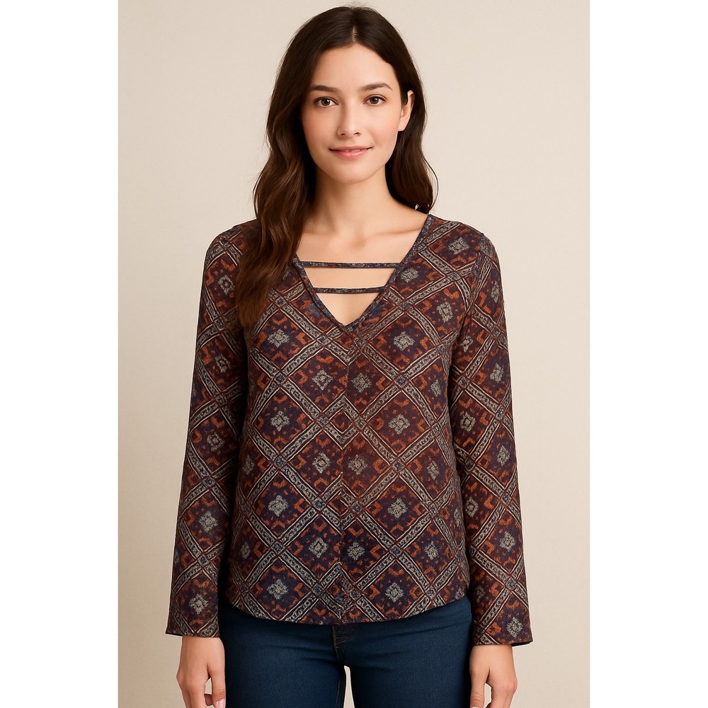 Chic Happens Size M Boho Vintage Festive Vibes.  Billowing Sleeves.